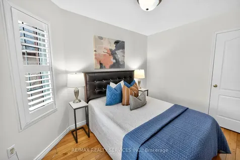 6 Creekwood Drive Brampton ON L7A 1G6