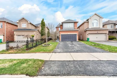 6 Creekwood Drive Brampton ON L7A 1G6