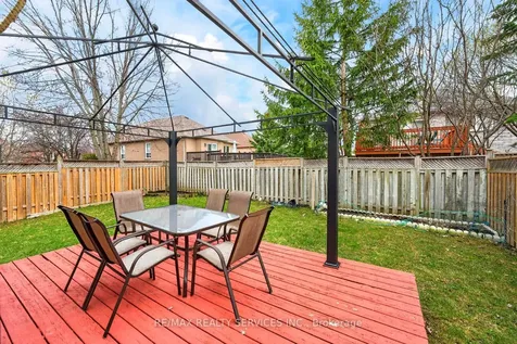 6 Creekwood Drive Brampton ON L7A 1G6