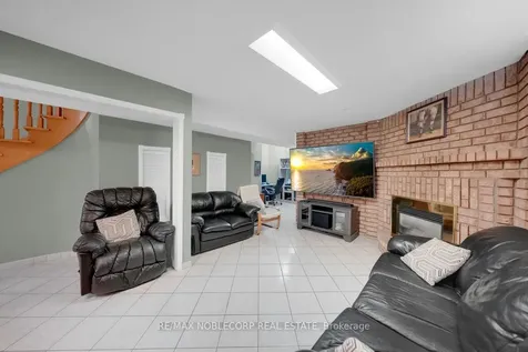 100 Glenn Hawthorne Boulevard S Mississauga ON L5R 2K3