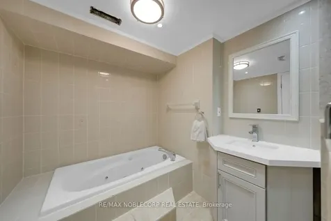 100 Glenn Hawthorne Boulevard S Mississauga ON L5R 2K3