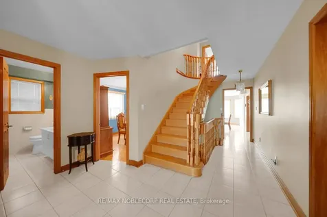 100 Glenn Hawthorne Boulevard S Mississauga ON L5R 2K3
