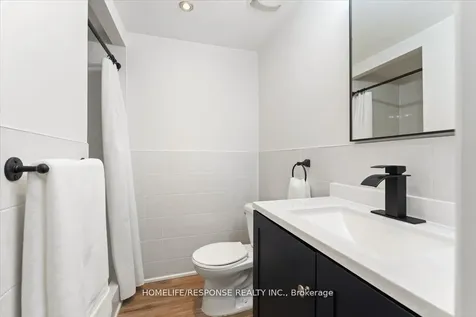 291 Thrace Avenue Mississauga ON L5B 2B2