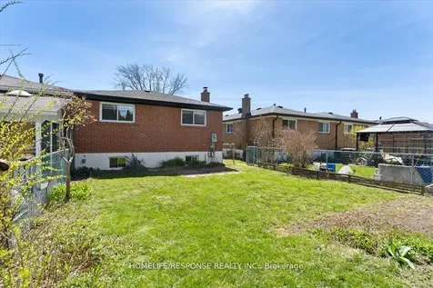 291 Thrace Avenue Mississauga ON L5B 2B2