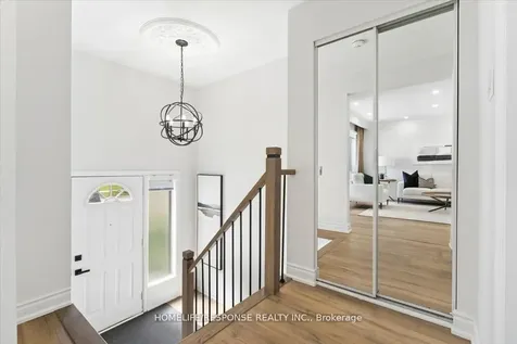 291 Thrace Avenue Mississauga ON L5B 2B2
