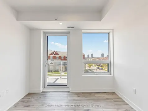1005 Dundas Street E Oakville ON L6H 8C7