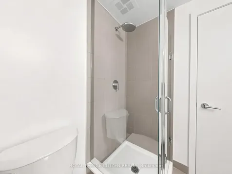 1005 Dundas Street E Oakville ON L6H 8C7