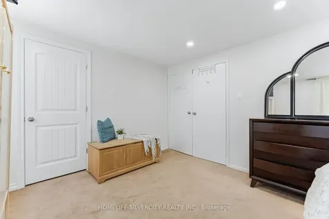 45 Hansen Road Brampton ON L6V 3C5