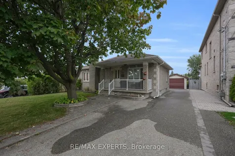 26 Grovedale Avenue Toronto ON M6L 1Y6