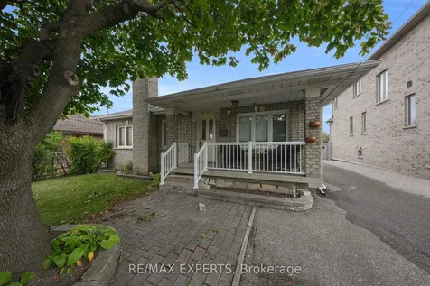 26 Grovedale Avenue Toronto ON M6L 1Y6