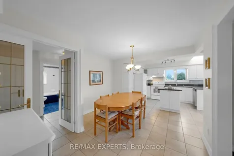 26 Grovedale Avenue Toronto ON M6L 1Y6