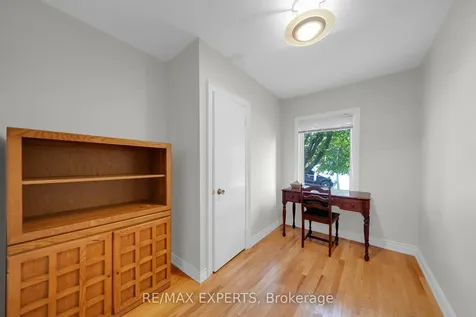 26 Grovedale Avenue Toronto ON M6L 1Y6