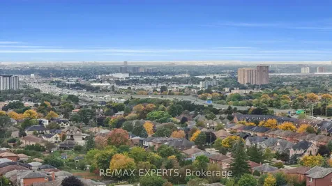 26 Grovedale Avenue Toronto ON M6L 1Y6