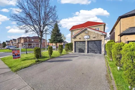 2 Loggers Lane Brampton ON L6X 4T3