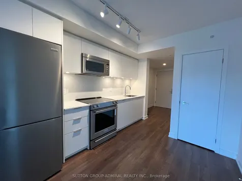 30 Samuel Wood Way Toronto ON M9B 0C9