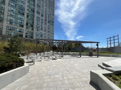 30 Samuel Wood Way Toronto ON M9B 0C9