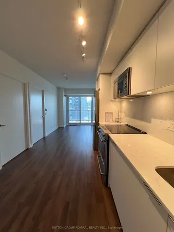 30 Samuel Wood Way Toronto ON M9B 0C9