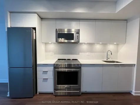 30 Samuel Wood Way Toronto ON M9B 0C9