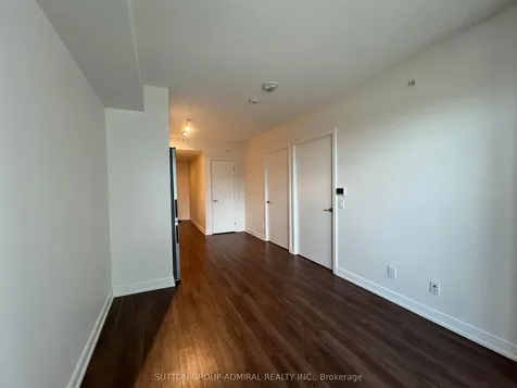 30 Samuel Wood Way Toronto ON M9B 0C9