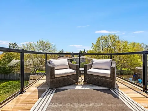 64 Joycelyn Crescent Halton Hills ON L7G 2S4