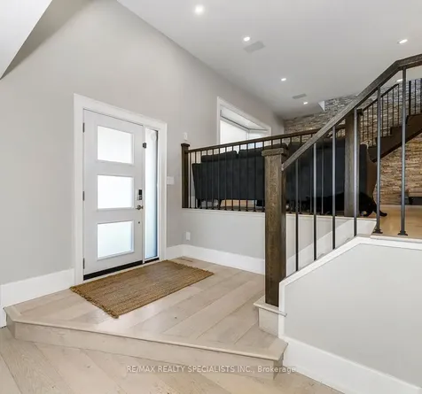64 Joycelyn Crescent Halton Hills ON L7G 2S4