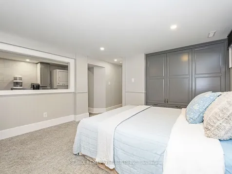 64 Joycelyn Crescent Halton Hills ON L7G 2S4