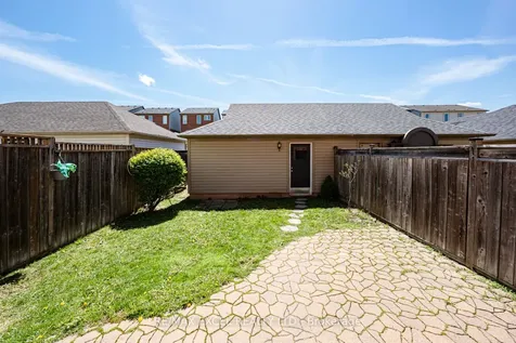 98 Georgian Drive Oakville ON L6H 6V1