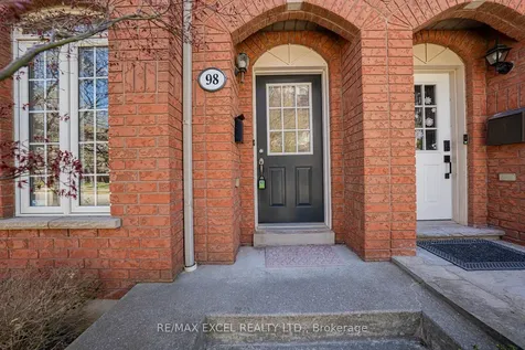 98 Georgian Drive Oakville ON L6H 6V1