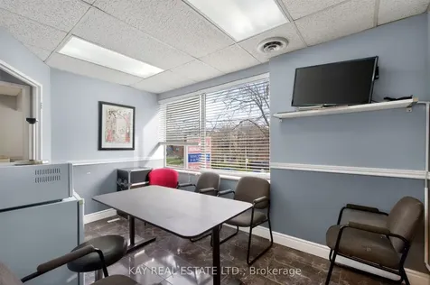 2318 Lake Shore Boulevard W Toronto ON M8V 1B5