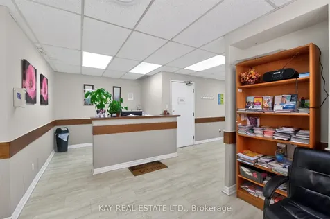 2318 Lake Shore Boulevard W Toronto ON M8V 1B5