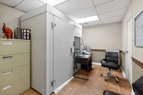 2318 Lake Shore Boulevard W Toronto ON M8V 1B5