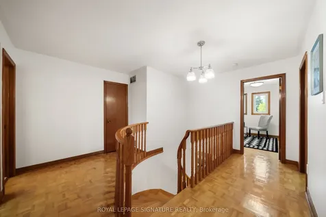 2978 Pettigrew Crescent Mississauga ON L5L 4W6
