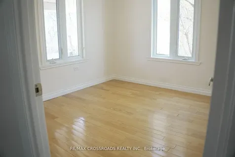 30 Hearst Circle Toronto ON M6M 2T7