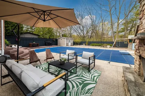 1375 Falgarwood Drive Oakville ON L6H 2P4