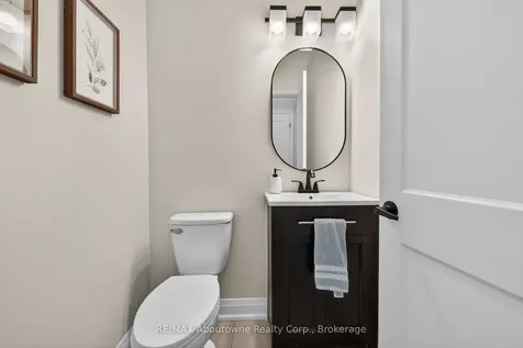 2385 Guildstone Crescent Oakville ON L6M 3Y8