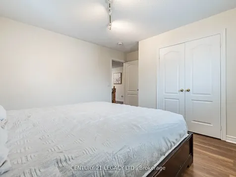 3 Bowsfield Drive Brampton ON L6P 1C8