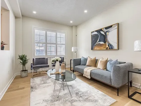 3 Bowsfield Drive Brampton ON L6P 1C8
