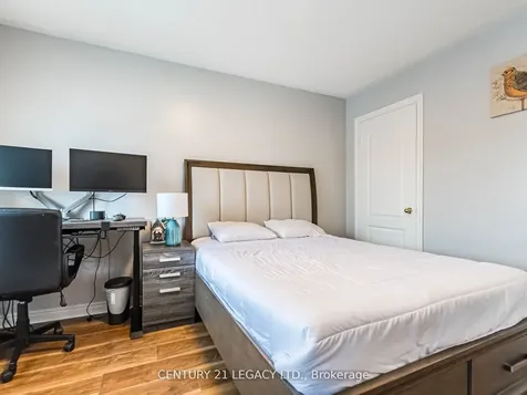 3 Bowsfield Drive Brampton ON L6P 1C8