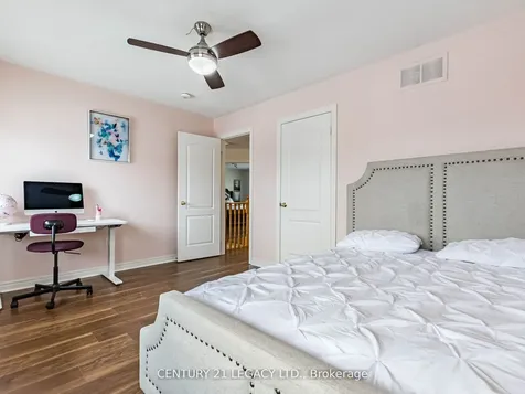 3 Bowsfield Drive Brampton ON L6P 1C8