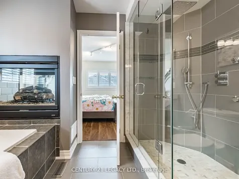 3 Bowsfield Drive Brampton ON L6P 1C8