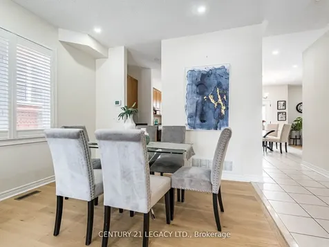 3 Bowsfield Drive Brampton ON L6P 1C8