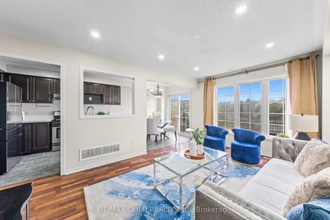 32 Bay Breeze Drive Brampton ON L6R 0M1