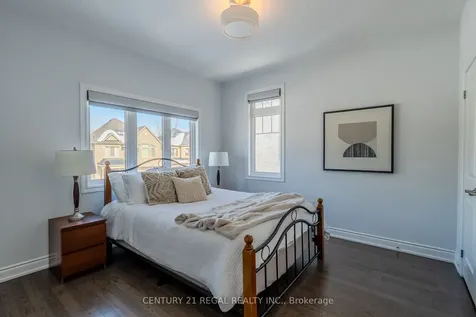 25 Elysian Fields Circle Brampton ON L6Y 6E9