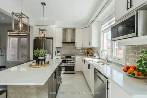 25 Elysian Fields Circle Brampton ON L6Y 6E9