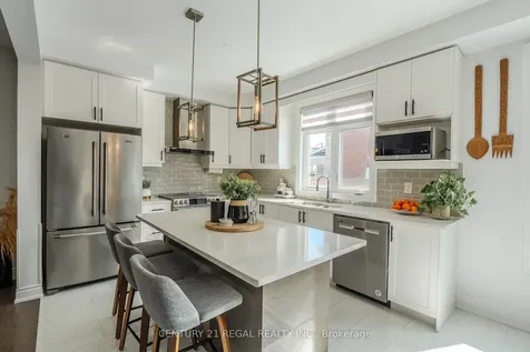 25 Elysian Fields Circle Brampton ON L6Y 6E9