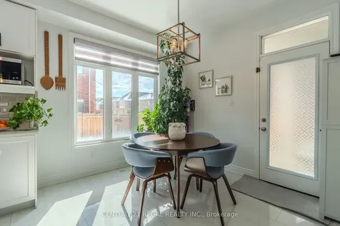 25 Elysian Fields Circle Brampton ON L6Y 6E9