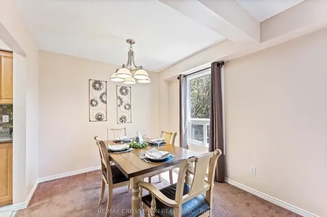24 Cassander Crescent Brampton ON L6Z 1Z2