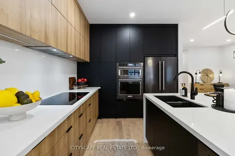 4269 Vivaldi Road Burlington ON L7M 0N4