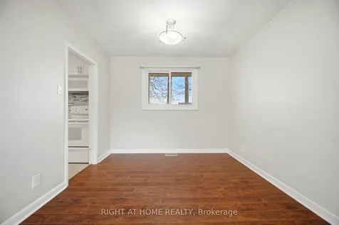 1461 Moss Glen Road Burlington ON L7P 2C2