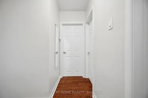 1461 Moss Glen Road Burlington ON L7P 2C2